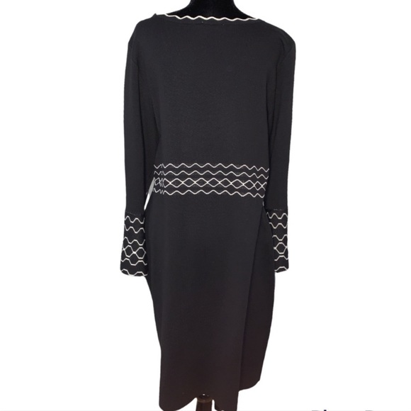 Ricki’s Sweater Dress - Picture 5 of 10